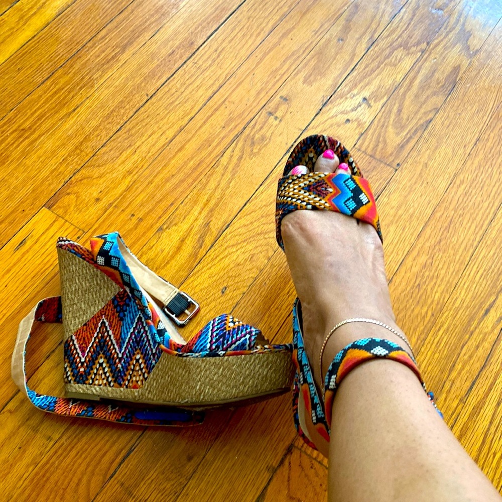 BCBG Tribal Print Wedge Sandals